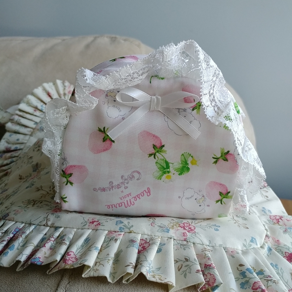 RoseMarie Seoir x Sanrio Cogimyun accessory pouch with tissue dispenser